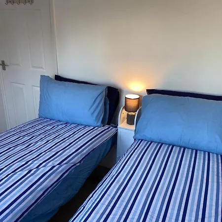 Close To Beach. Two Bed Compact Flat. Hunstanton Exterior photo